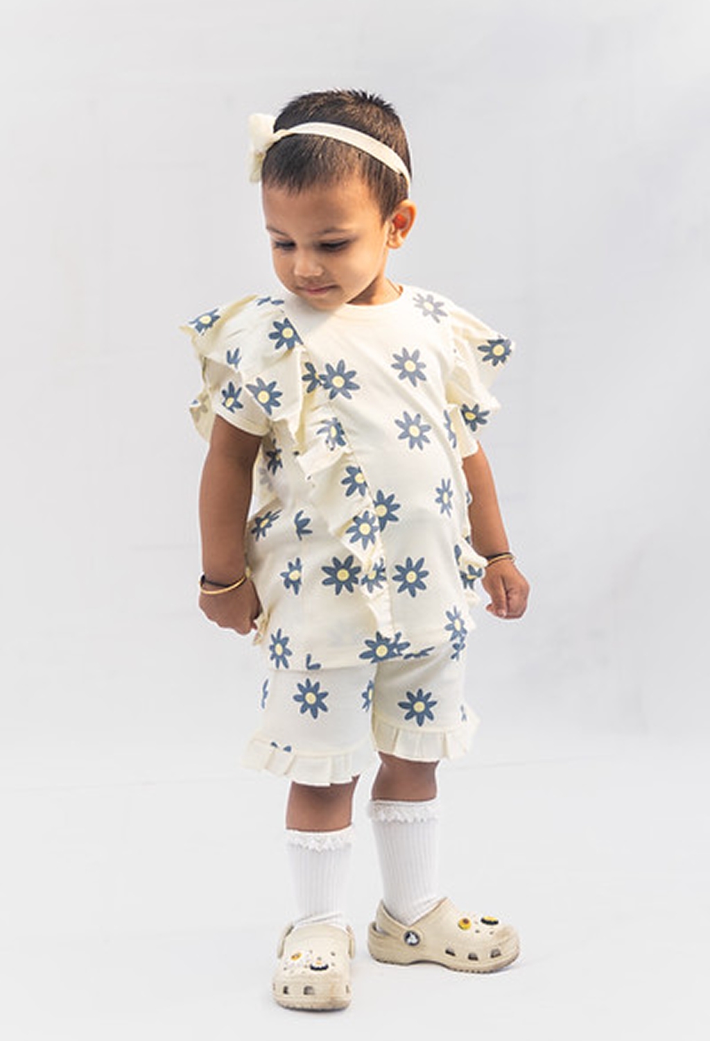 Little Daisy Ruffle Set